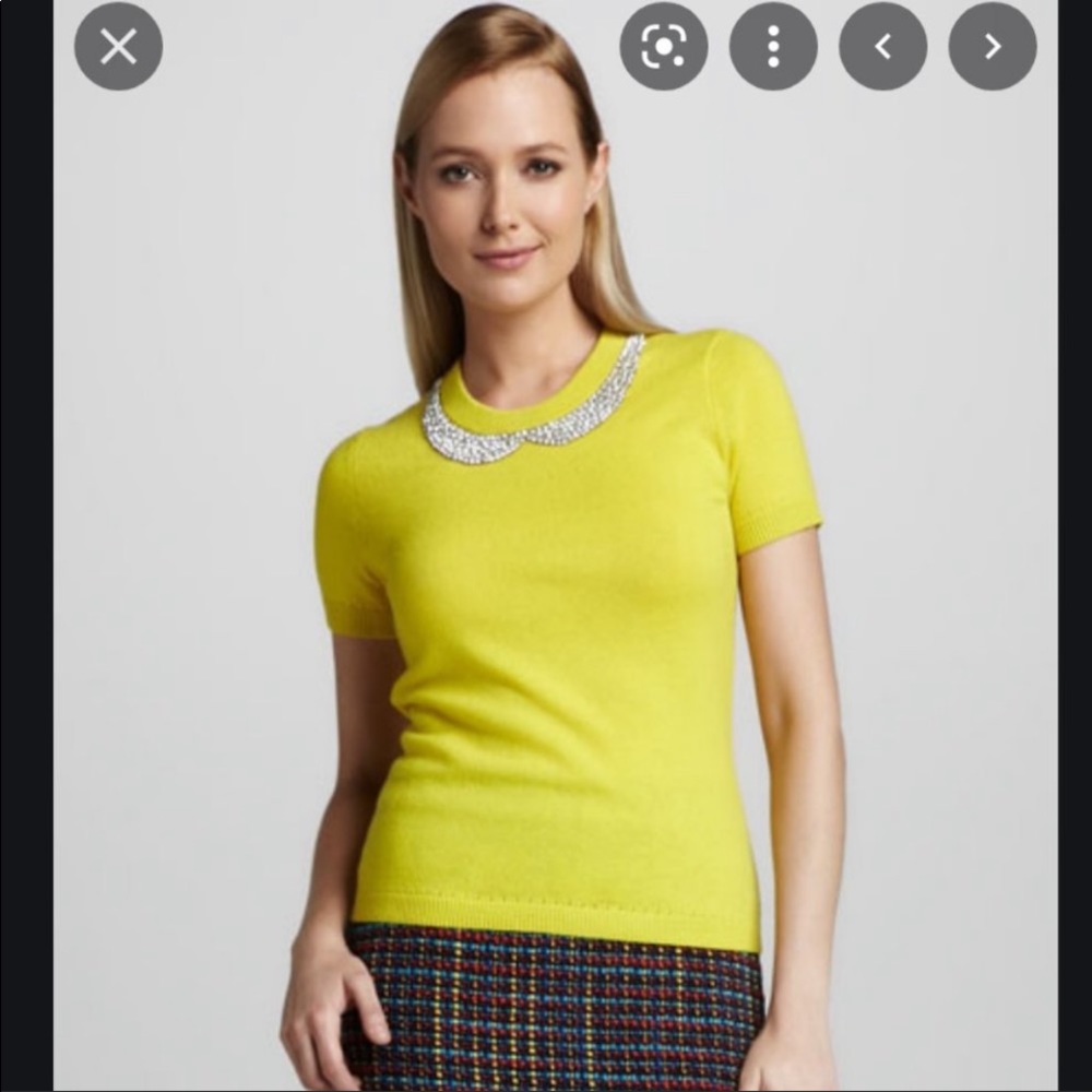 Beautiful wool/cashmere blend short sleeve with crystal around neckline